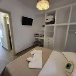 Prázdninový dům Lareroom 3 σπίτι μπροστά στη παραλία με μικρή πισίνα