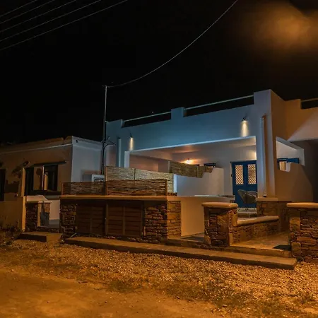 Lareroom 3 σπίτι μπροστά στη παραλία με μικρή πισίνα Semesterbostad *