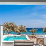 Lareroom 3 σπίτι μπροστά στη παραλία με μικρή πισίνα Hébergement de vacances *