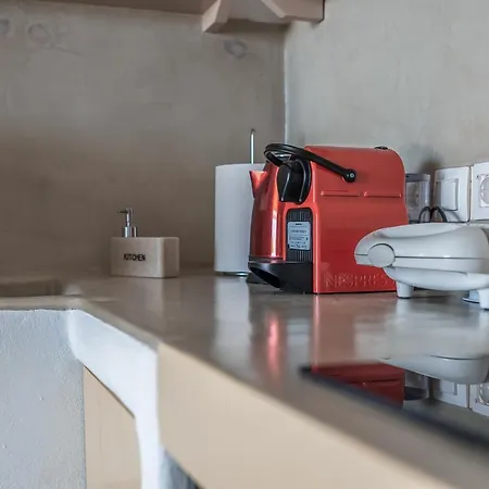 Nyaraló Lareroom 3 σπίτι μπροστά στη παραλία με μικρή πισίνα