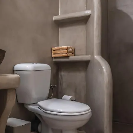 Nyaraló Lareroom 3 σπίτι μπροστά στη παραλία με μικρή πισίνα