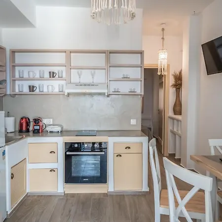 Nyaraló Lareroom 3 σπίτι μπροστά στη παραλία με μικρή πισίνα *